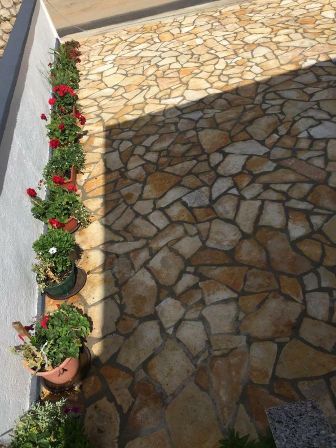 Apartment Roko Vir Exterior photo
